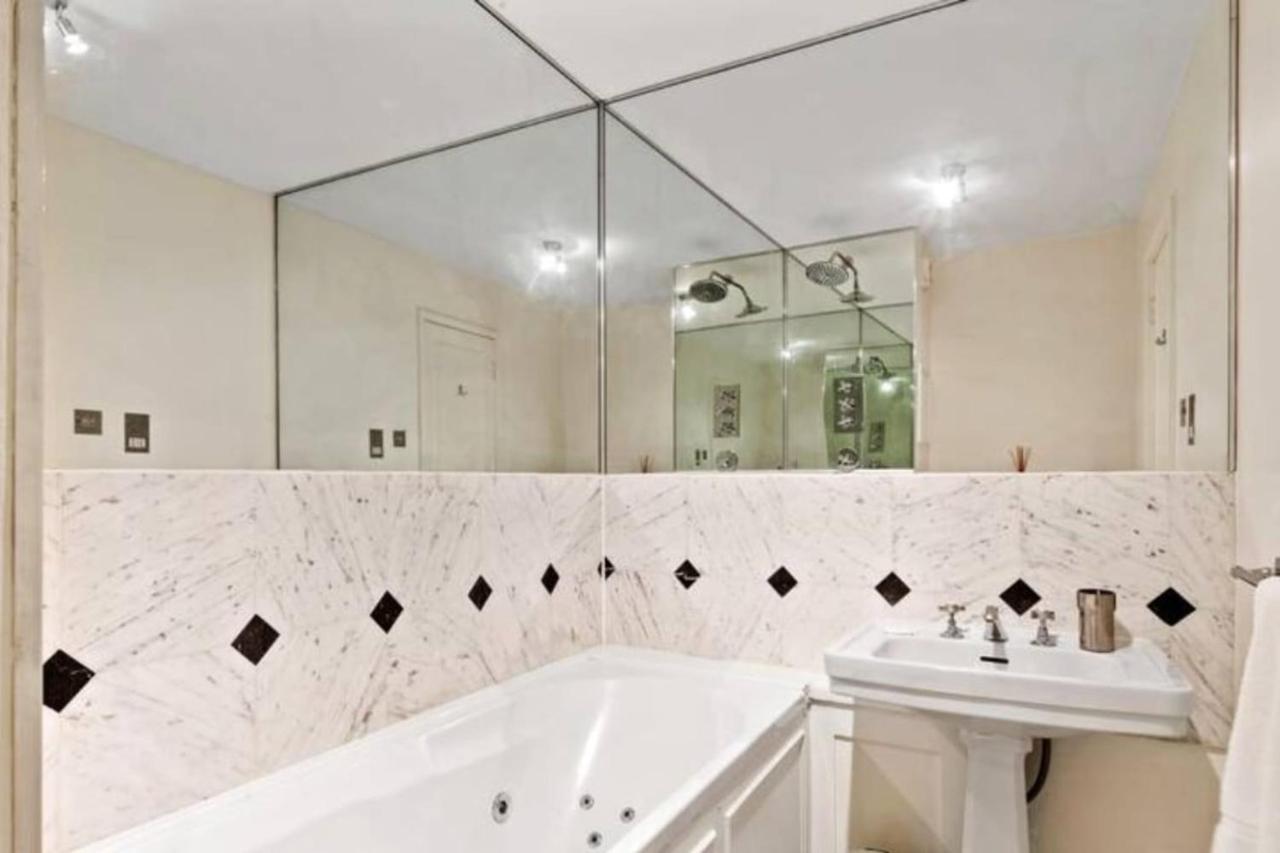 Bright 2 Bedroom Near The Natural History Museum Londyn Zewnętrze zdjęcie